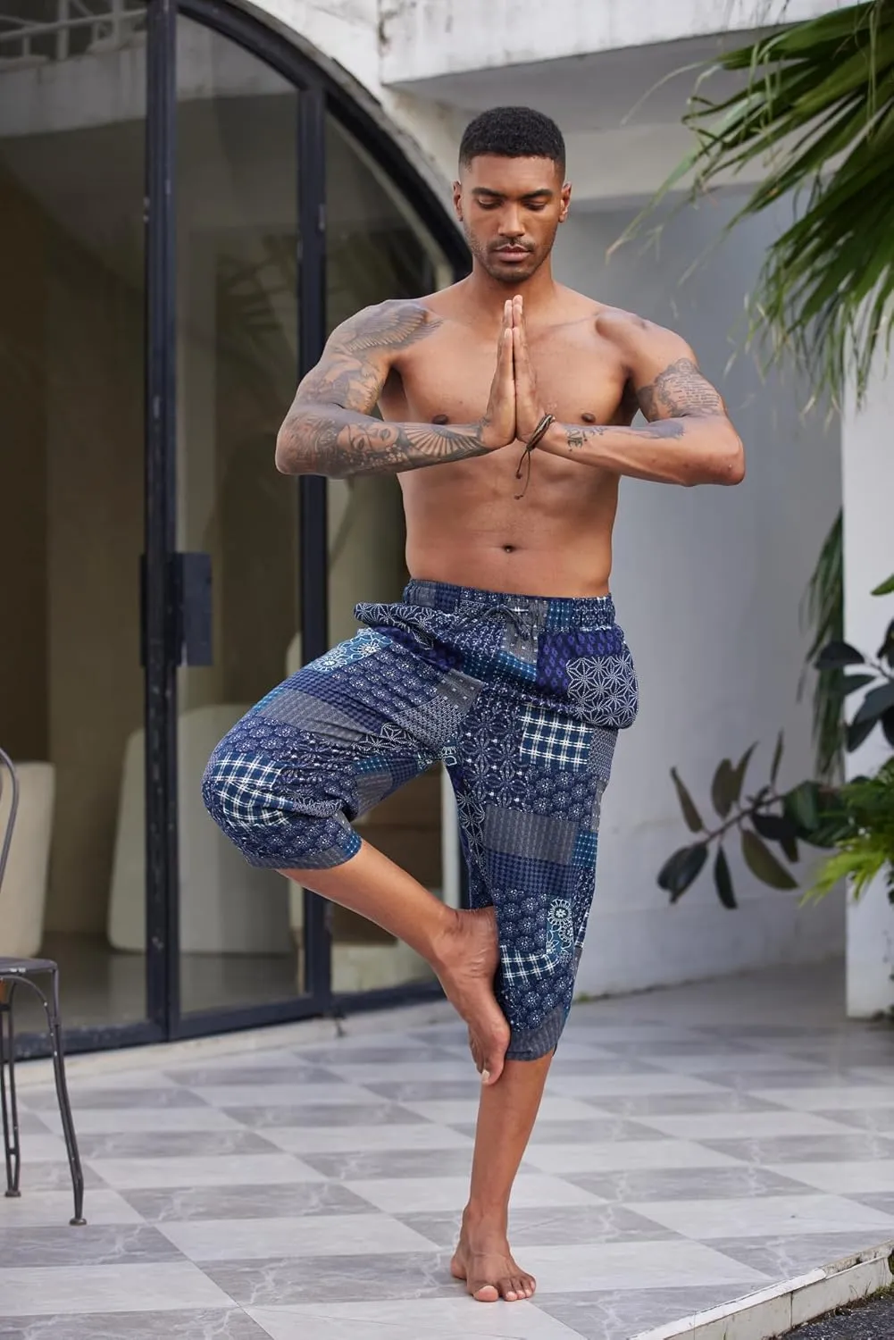 COOFANDY Men's Linen Harem Capri Pants Lightweight Loose 3/4 Shorts Drawstring Elastic Waist Casual Beach Boho Yoga Trousers