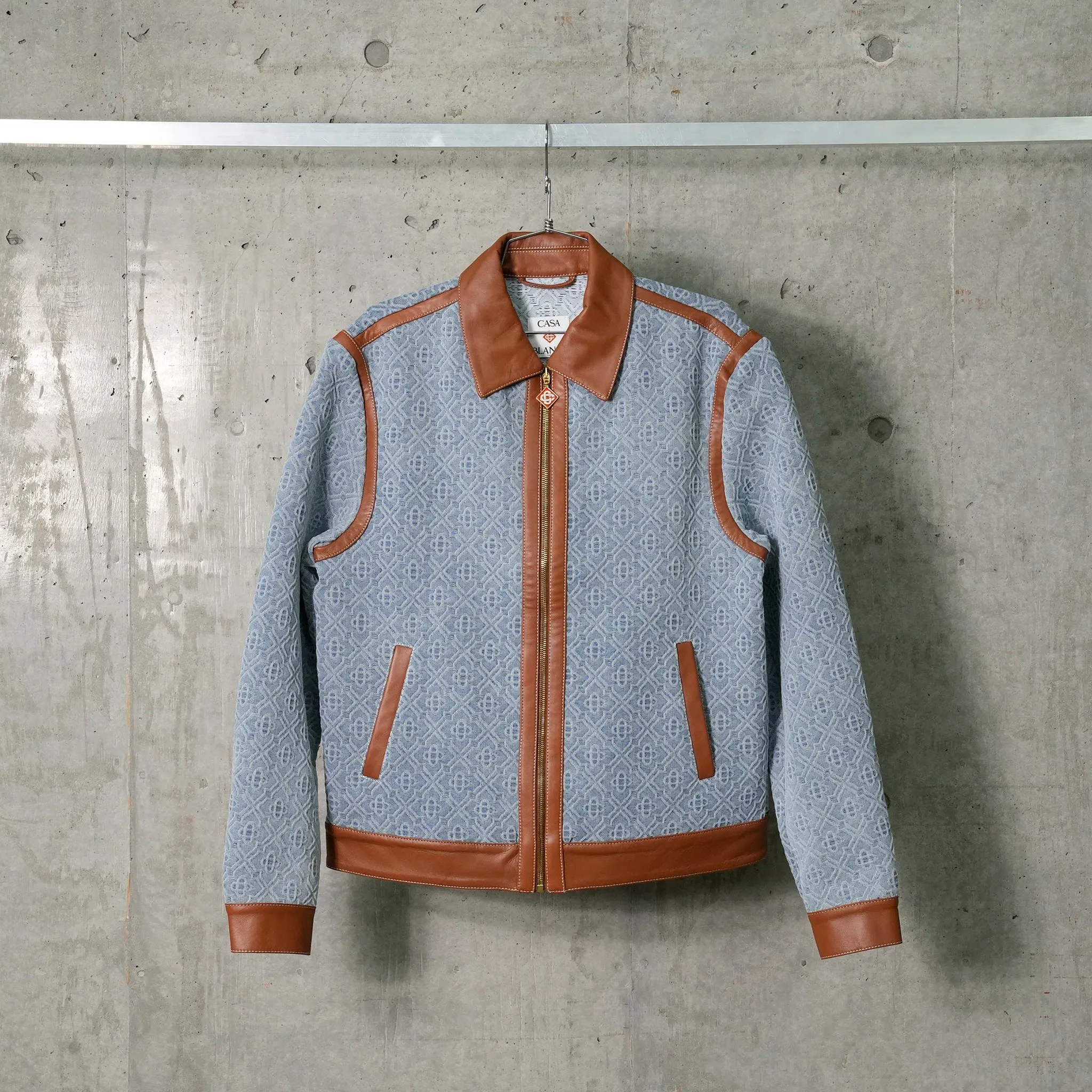 DIAMOND MONOGRAM DENIM LEATHER TRIM JACKET / CSB672:LIGHT WASH DENIM MONOGRAM