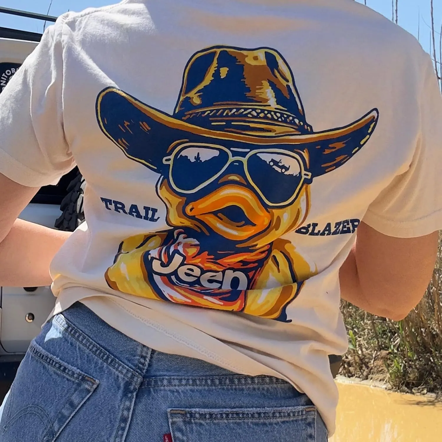 Jeep Duck Trail Blazer Short Sleeve T-Shirt | 100% Ringspun Cotton | Ivory, Jeep Duck Design