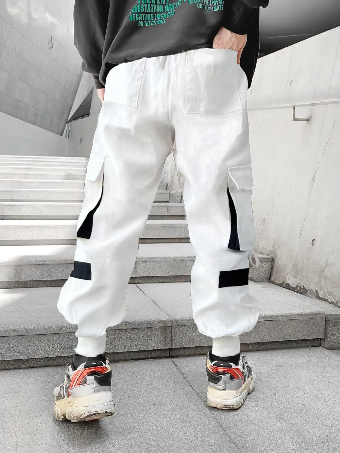 Men's Jogger Pants Punk Cargo Baggy Techwear Hip Hop Harem Pants Streetwear Tactical Track Pants Black White