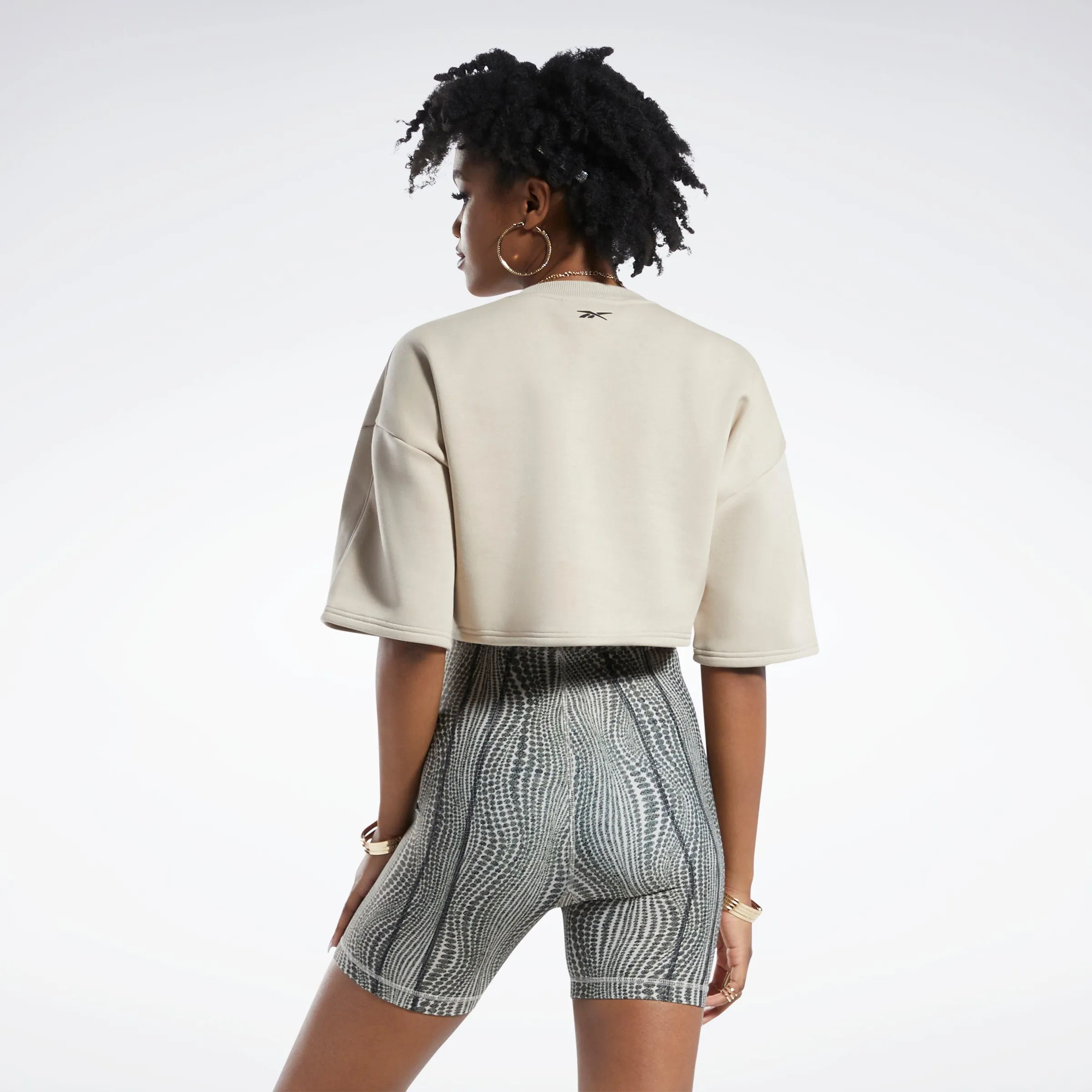 Reebok Apparel Women Reebok Cardi B Crop T-Sweatshirt Modern Beige