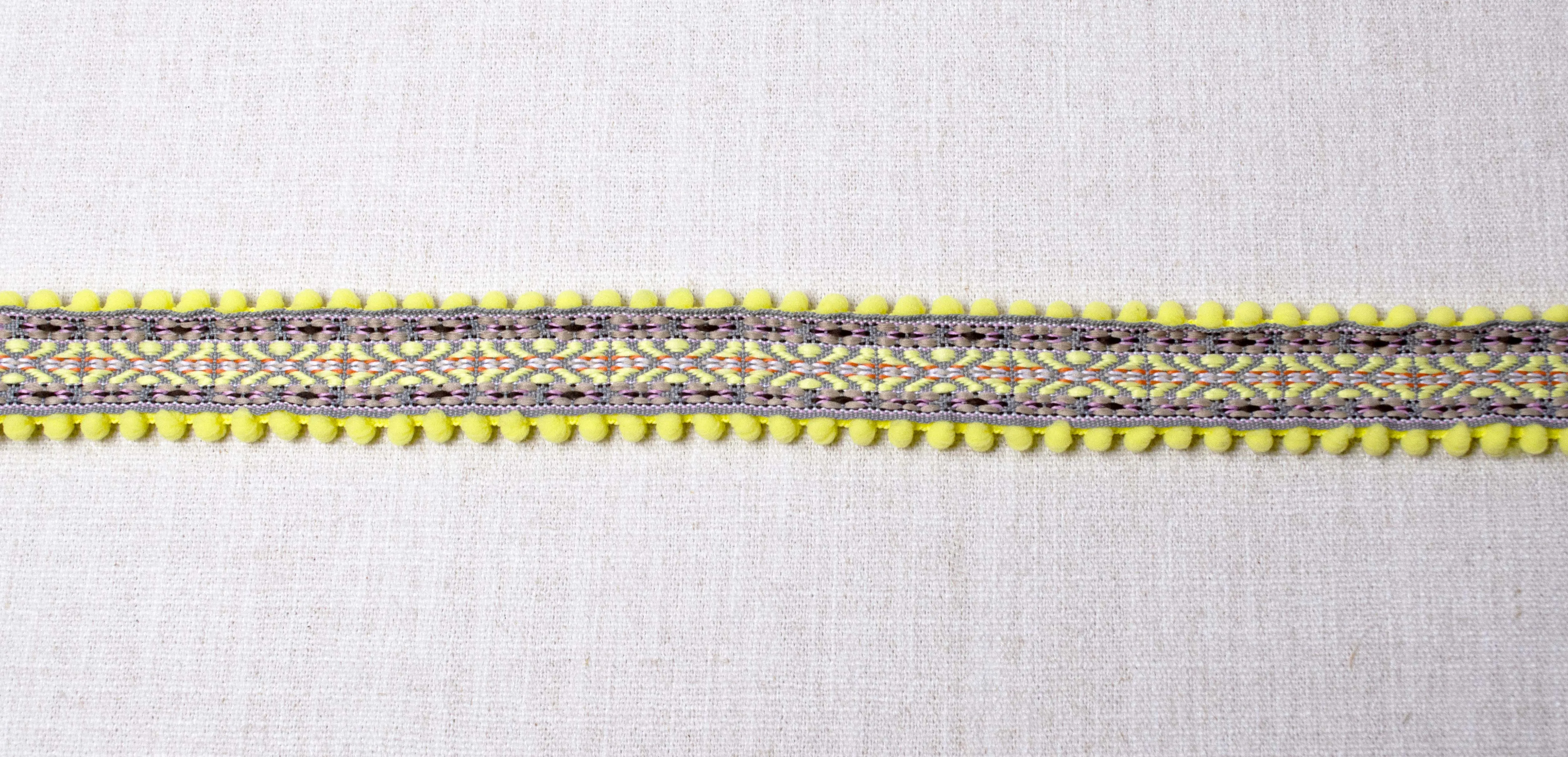 Sunshine Baubles Trim