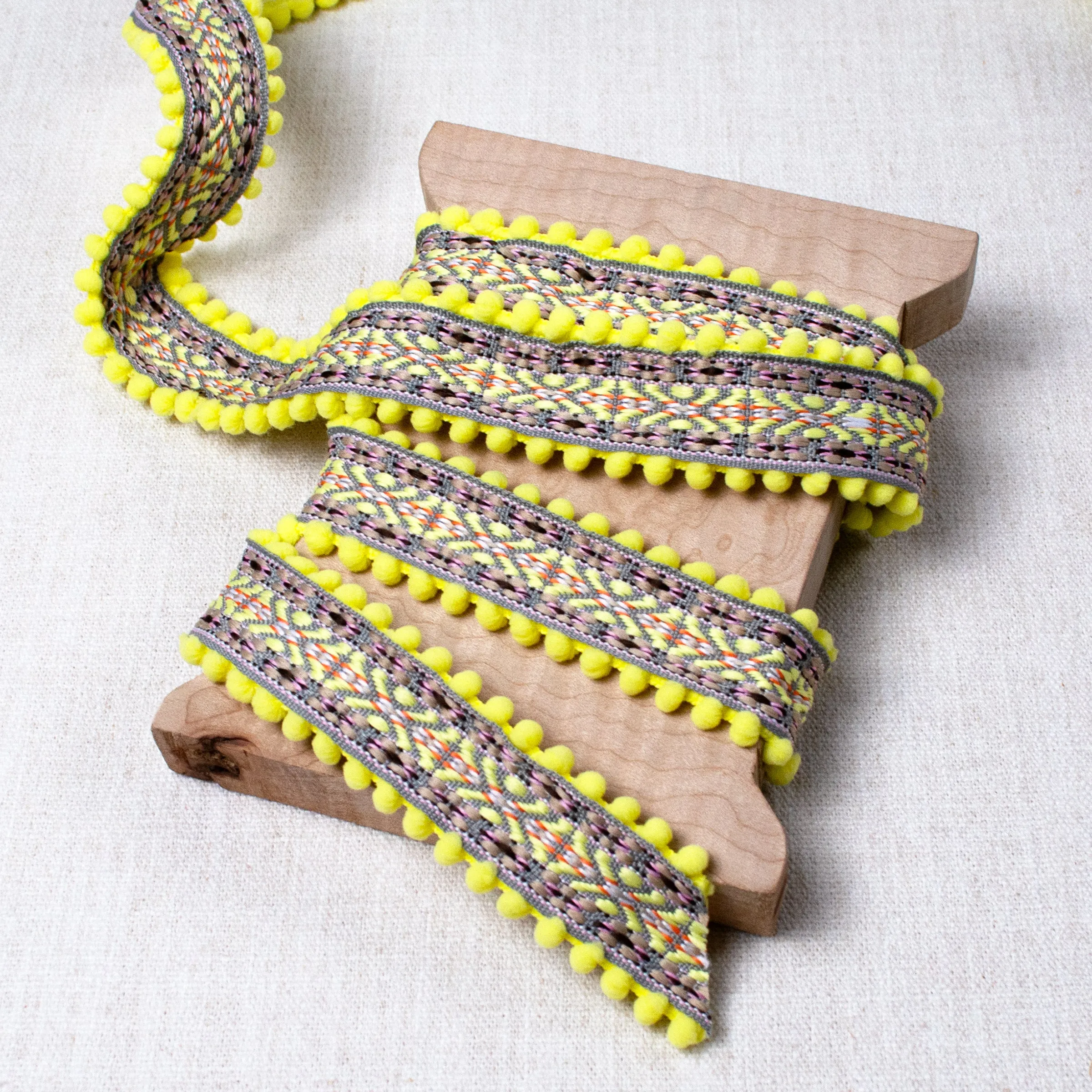 Sunshine Baubles Trim