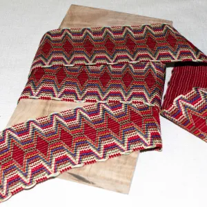 Wide Mirrored Zig-Zag Trim